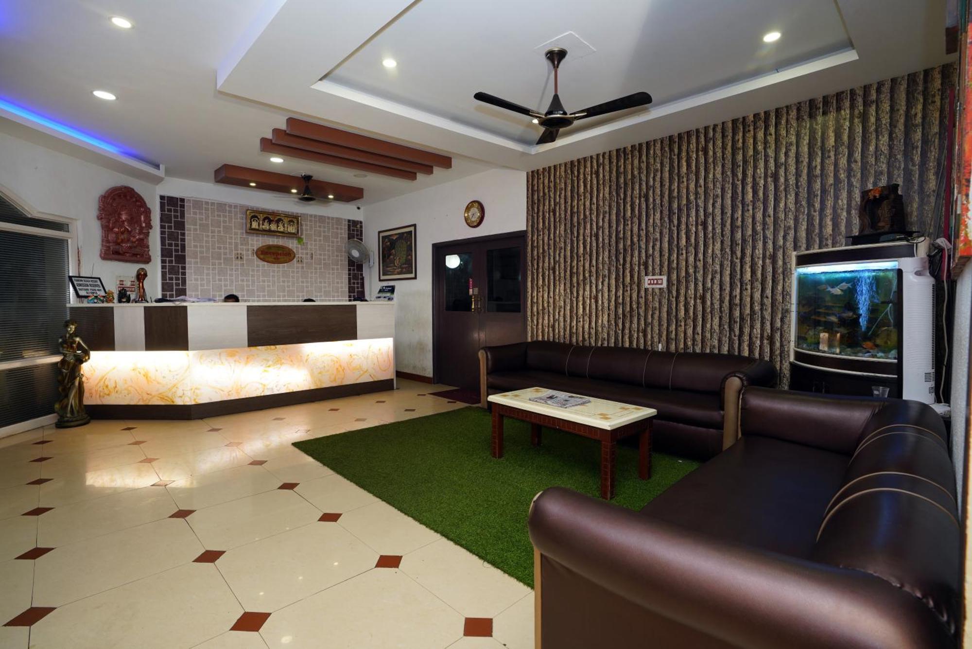 Park Inn Beach Resort Chennai Esterno foto